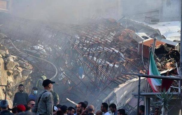 伊朗港口爆炸事件已致406人受伤